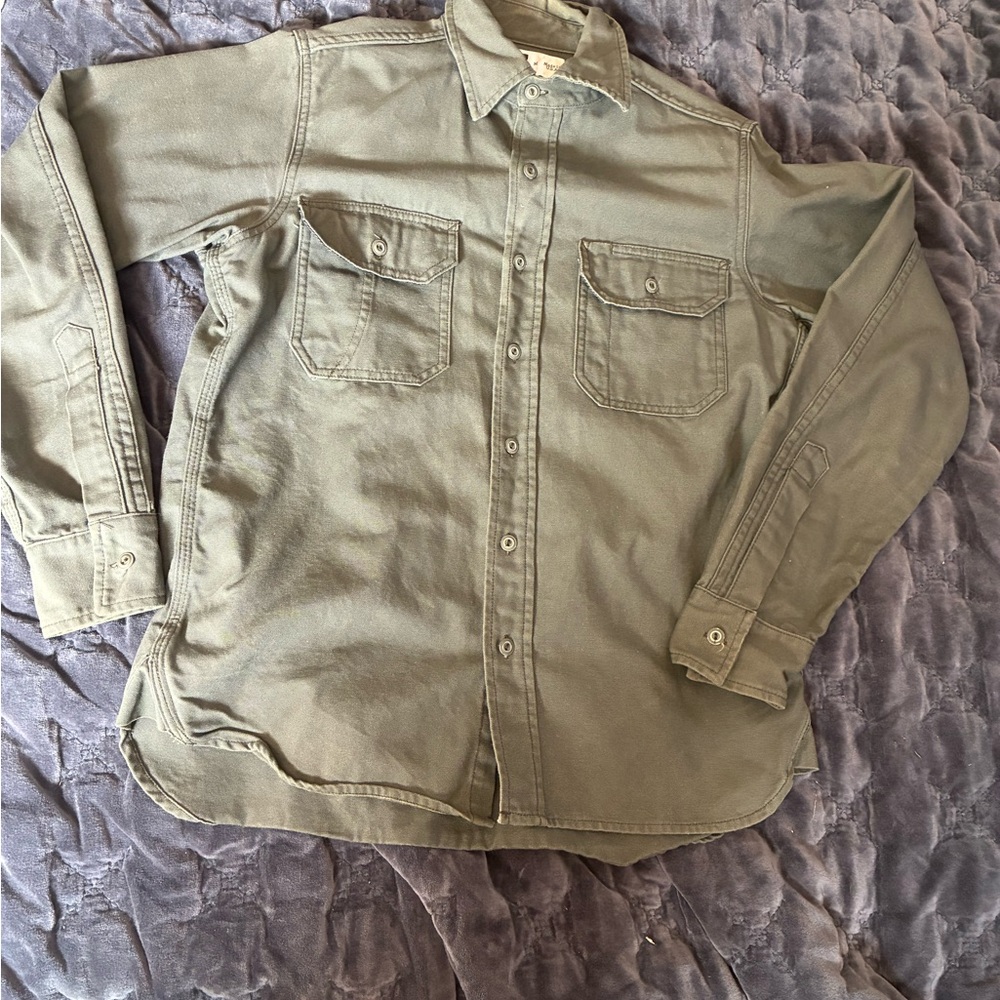 Men's Olive Green Button-Up Utility Shirt
